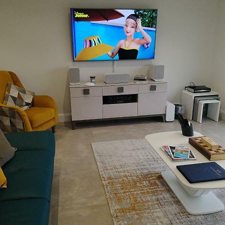 Portrush Luxury Apartment, Currangate 외부 사진